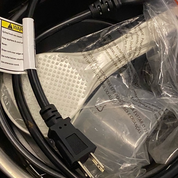 Power Quick Pot Multi-Cooker - Picture 6 of 6